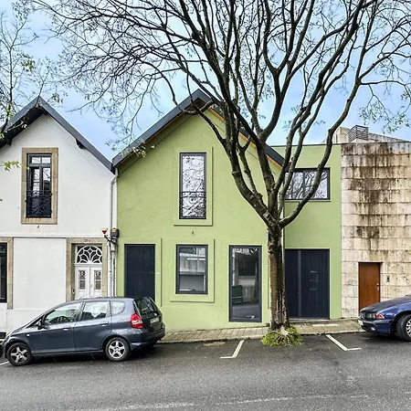 Lighthouse דירה *